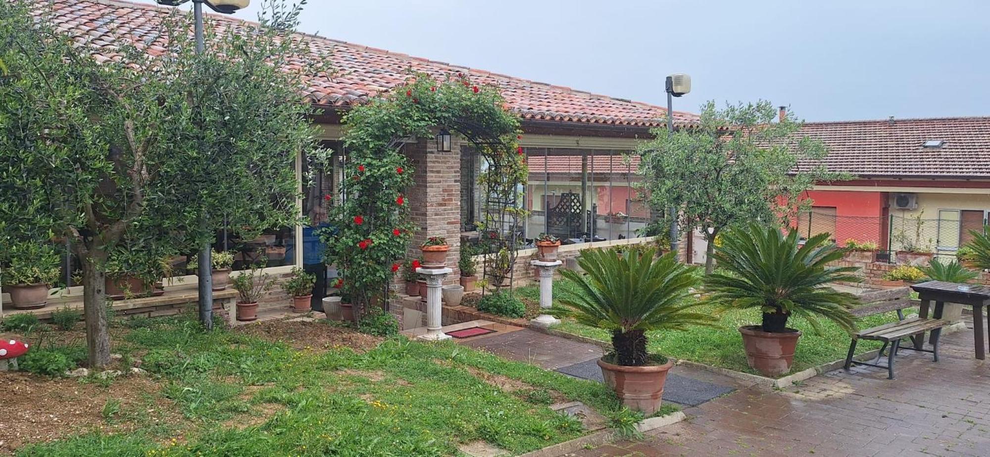 Il Castagno Otel Orciano di Pesaro Dış mekan fotoğraf