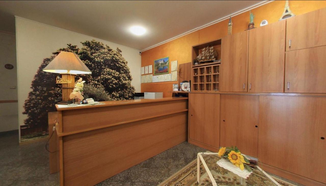 Il Castagno Otel Orciano di Pesaro Dış mekan fotoğraf